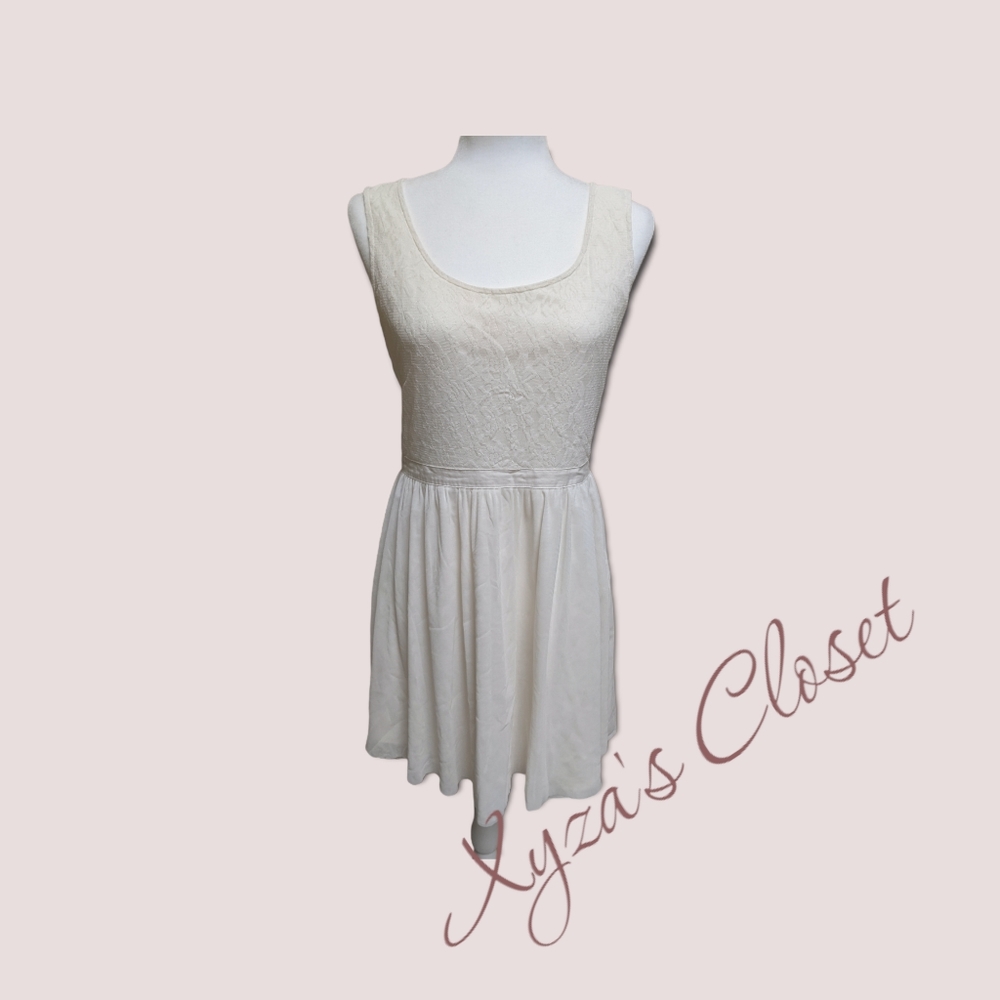 White Cream Dress SZ XL Frenchi